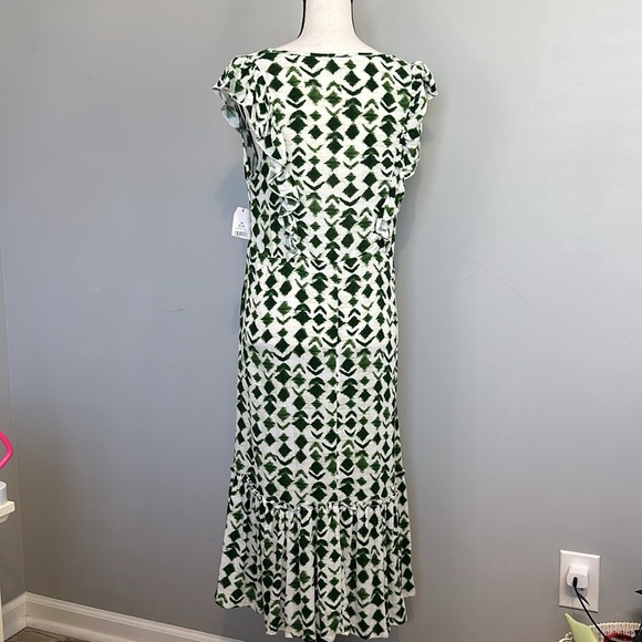 Time & Tru Green Ruffle Aztec Spring Easter Maxi Dress NWT - Picture 6 of 9